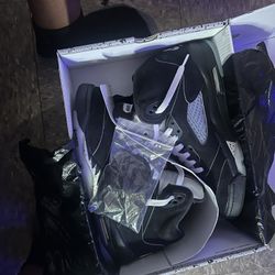 Jordan 5’s Size 7 