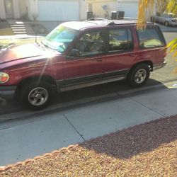 96 Ford Explorer