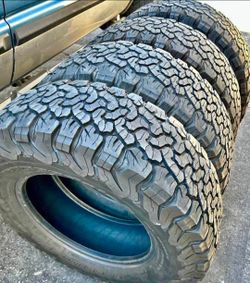 275 65 18 Bfgoodrich ko2 tires Con Excelente calidad Las 4