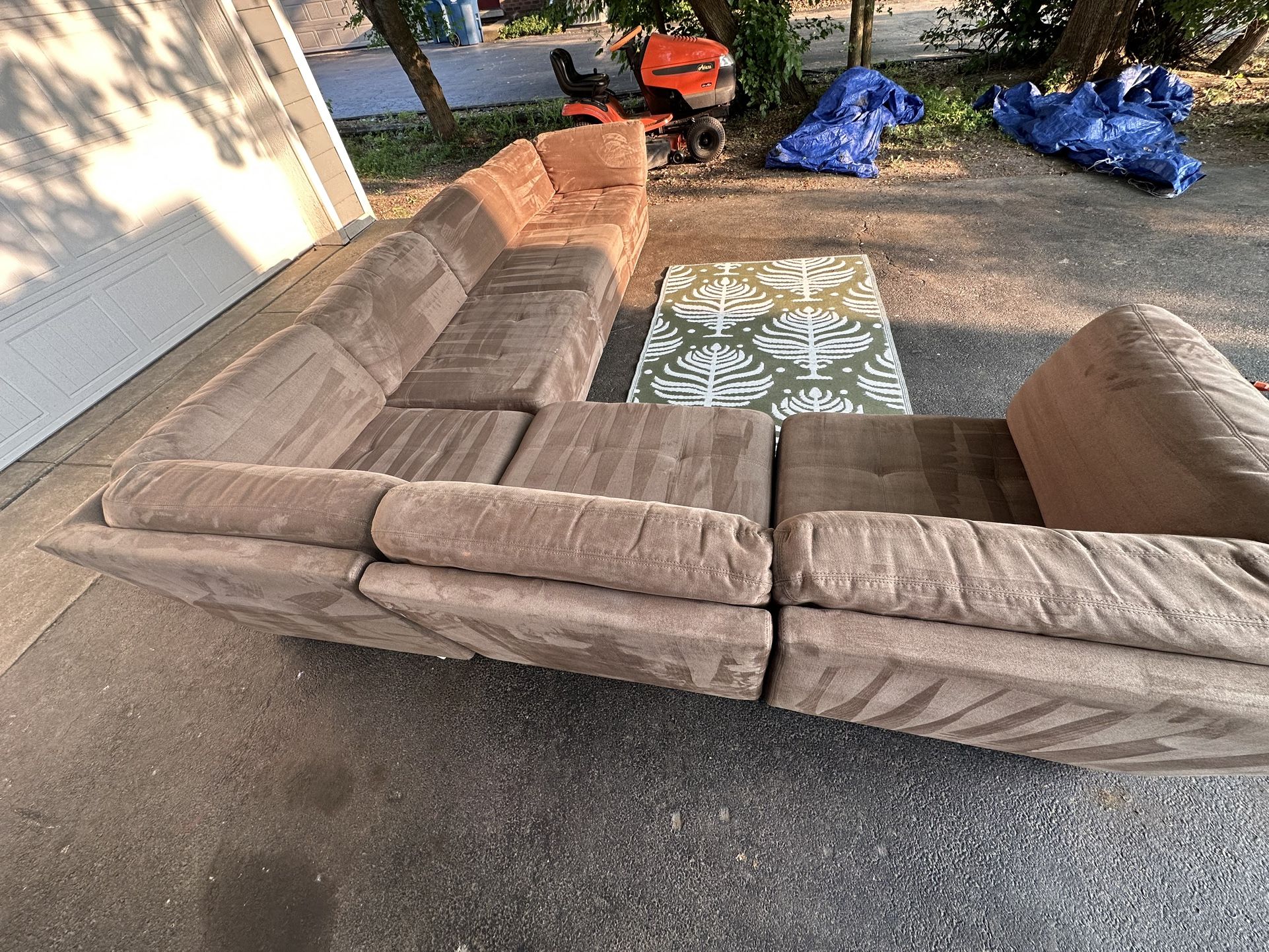 6 Piece Brown Modular Sectional