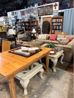 Wood dining table with leaf