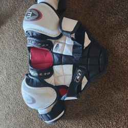 Easton Hockey Shoulder Pads