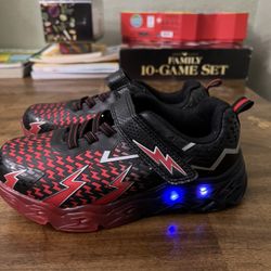 NEW Boys Light-Up Sneakers – Size 2