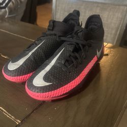 Nike Phantoms GT Kids Soccer Shoes