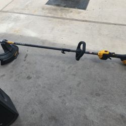 Dewalt 60v Brushless Weedeater ( No Battery Or Charger)