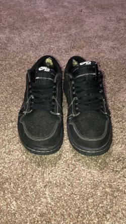 Jordan 1 low Travis
