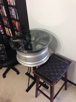 Nissan GTR rim high top table