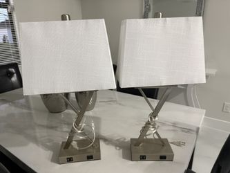 2 Lamps 