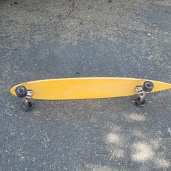 Longboard Skateboard In Great Condition $25 Firm Cash Only Pick Up Only Northeast Fresno