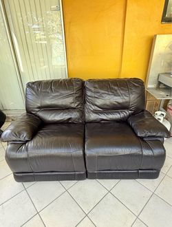 Brown Leather Recliner Couch Like New $150