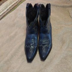 Smoky Mountain Boots Great Condition Only $55
