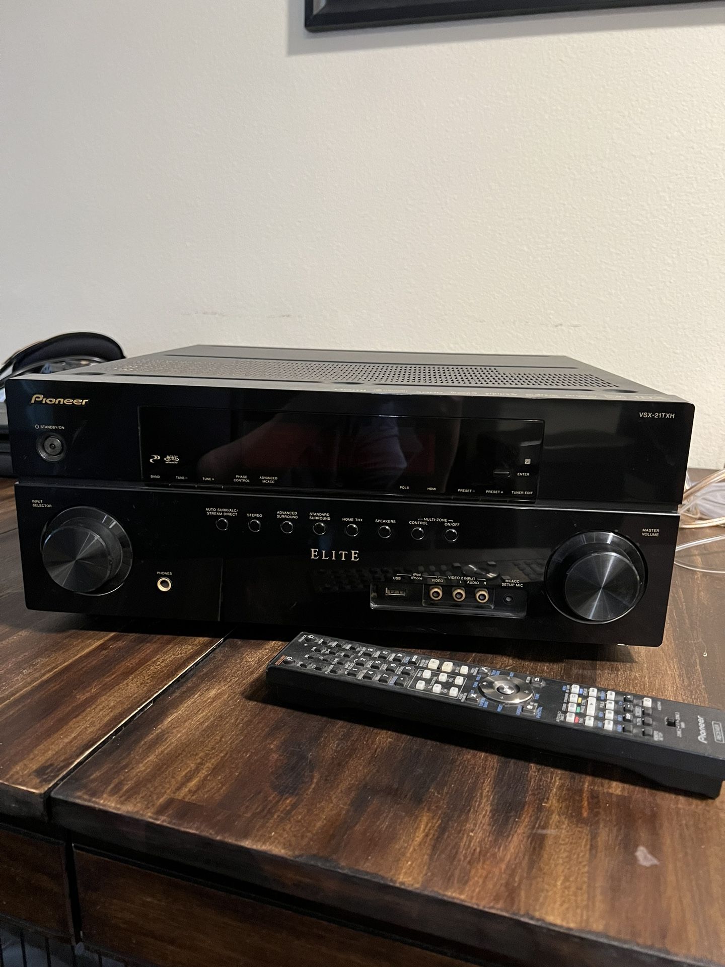 Pioneer Audio/Video Multi-Channel Receiver
