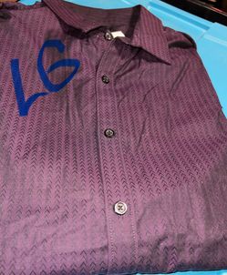 New. Mens large (slim fit)dress shirt