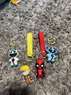 Keychains    (poppy Playtime/ Deadpool/ Naruto)