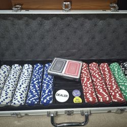 Poker Chip Set In Metal Case