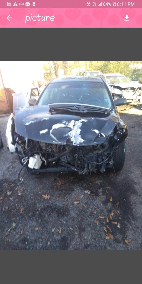Parting Out a 2010 Nissan Altima Good Motor And Transmission