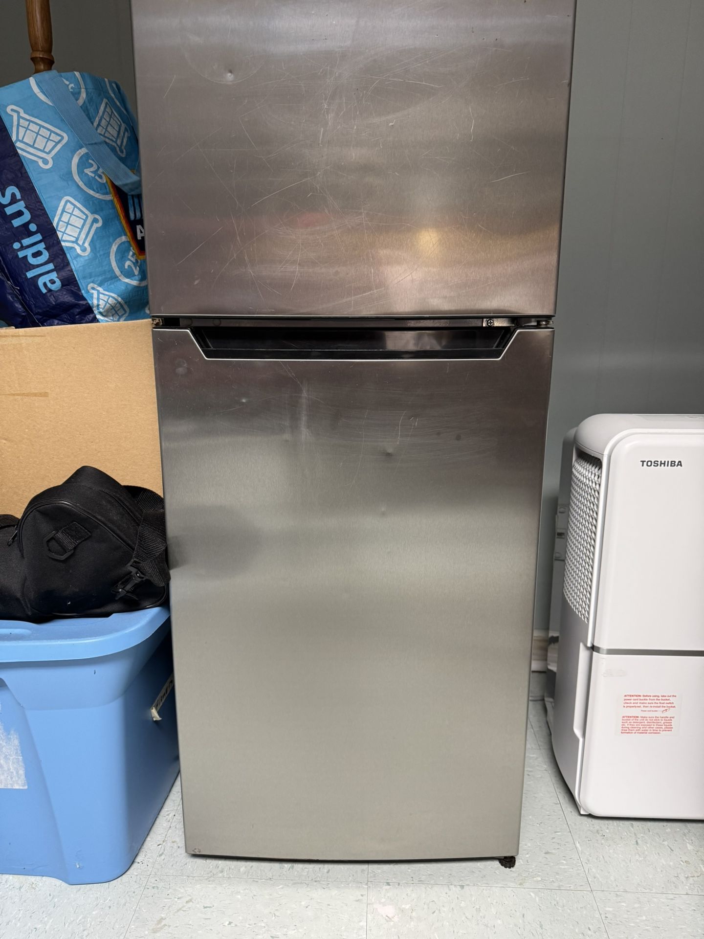 Mini Refrigerator/freezer