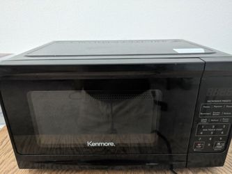Black Kenmore Microwave  .7 cubic feet