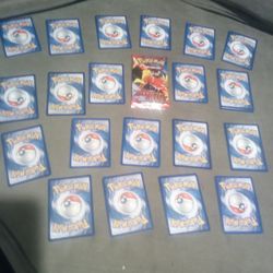 300 POKEMON CARDS STORAGE UNIT 