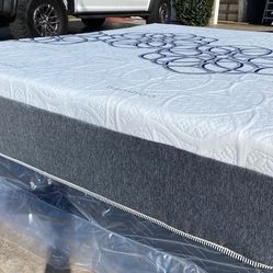 Queen Bamboo Cool Gel Memory Foam!》》》