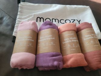 Momcozy Muslin Swaddle Blankets Set of 4 Earth Tones 47 x 47 Open Box