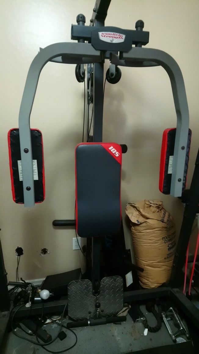 iron grip strength home gym for Sale in Avondale, AZ OfferUp