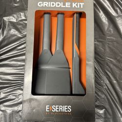 Blackstone E-Series 3-Piece Griddle Kit