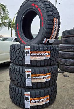 ‼️🔥 33*12.50r17 vendo set de llantas marca Arroyo con 60;00 millas de garantía