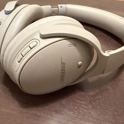 Bose, Quiet, Comfort, Limited Edition, Color Sandstone 