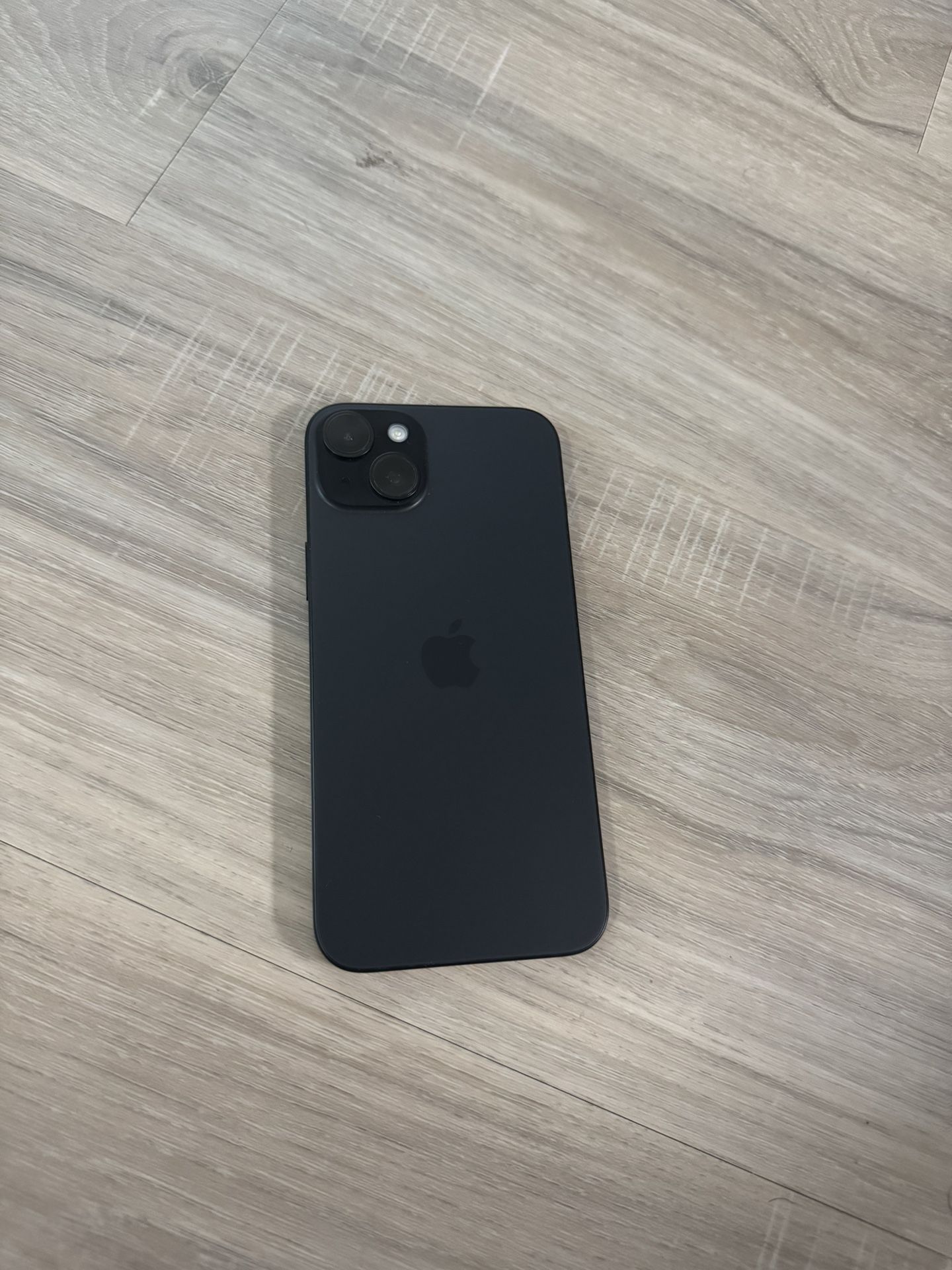 AT&T/Cricket iPhone 15 PLUS