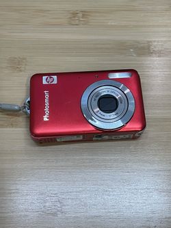 HP Photosmart R742 Red Digital Camera | 7 MP - See Description