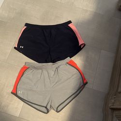 XL Under Armor Woman Shorts