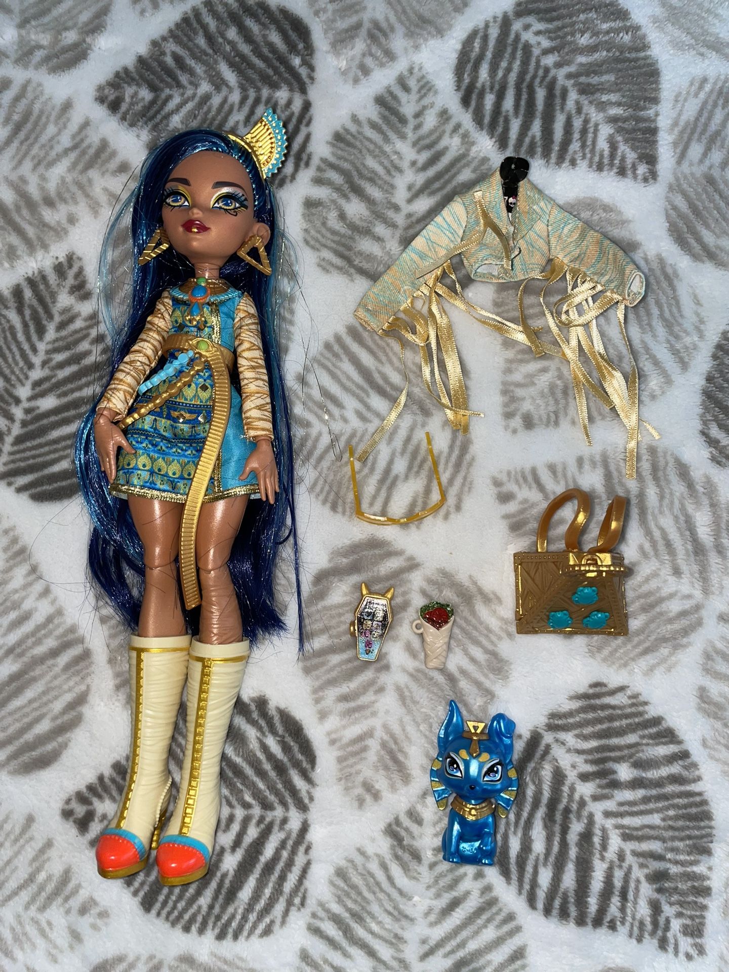 Monster High Cleo De Nile Fashion Doll