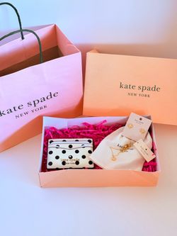 Kate Spade Card Wallet and Jewelry Set