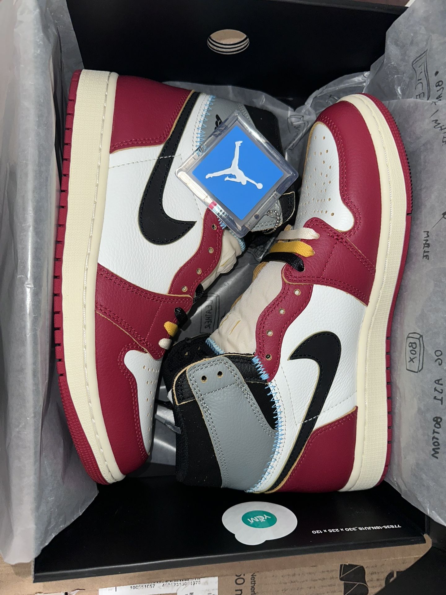 AIR JORDAN 1