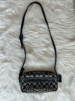 Vintage Coach Hampton Mini Signature Camera Bag (Style Number 6073)