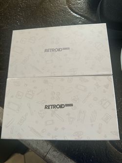 -Retroid Pocket Oled Bundle Plus Cases-