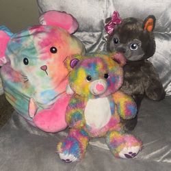 Wanna add To Your Stuff Animal Collection ? Or Make a Little Sister happy, I Am Giving Away These Buddies For The Lowest Prices!