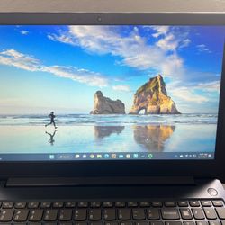 Lenovo Touchscreen Laptop 15.6”