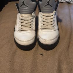 Jordan 5’s white and black 