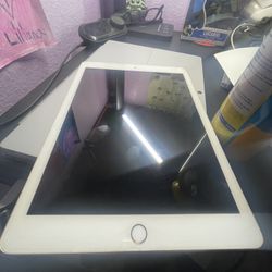 iPad 32gb 6th Gen For Sale 