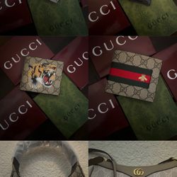 Men's And Woman's Purses And Wallets 