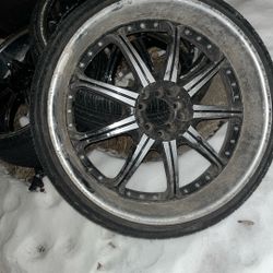 5 Lug Universal Rims 255/30/R24