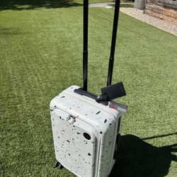 MONOS Luggage - Carry-on Pro Limited Edition - Terrazzo