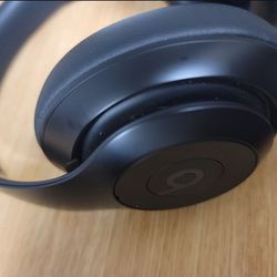 Beats Studio Pros