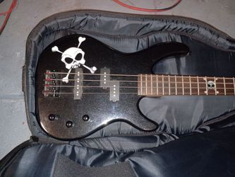 Squier MB4 Bass