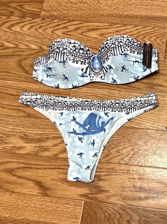 Bikini set/ Size: L/ $5