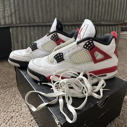 Air Jordan 4 Retro Fire Red 