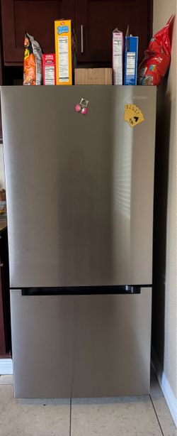 Vissani Stainless Steel Refrigerator for Sale