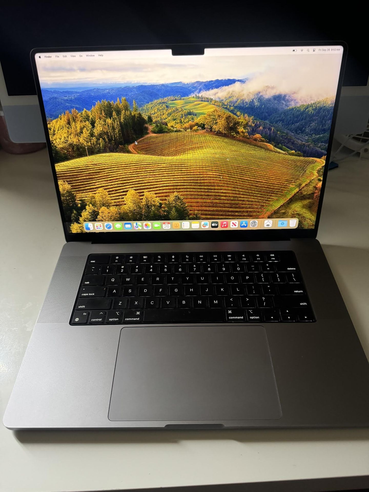 2023 MacBook Pro 16 Inches M2 Pro 512gb 